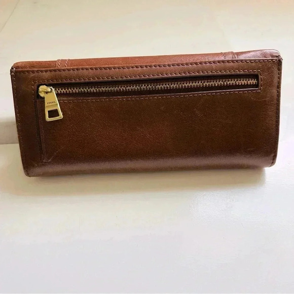 Fossil Ladies Ellis Brown Clutch Large Leather Wallet - Picture 3 of 10